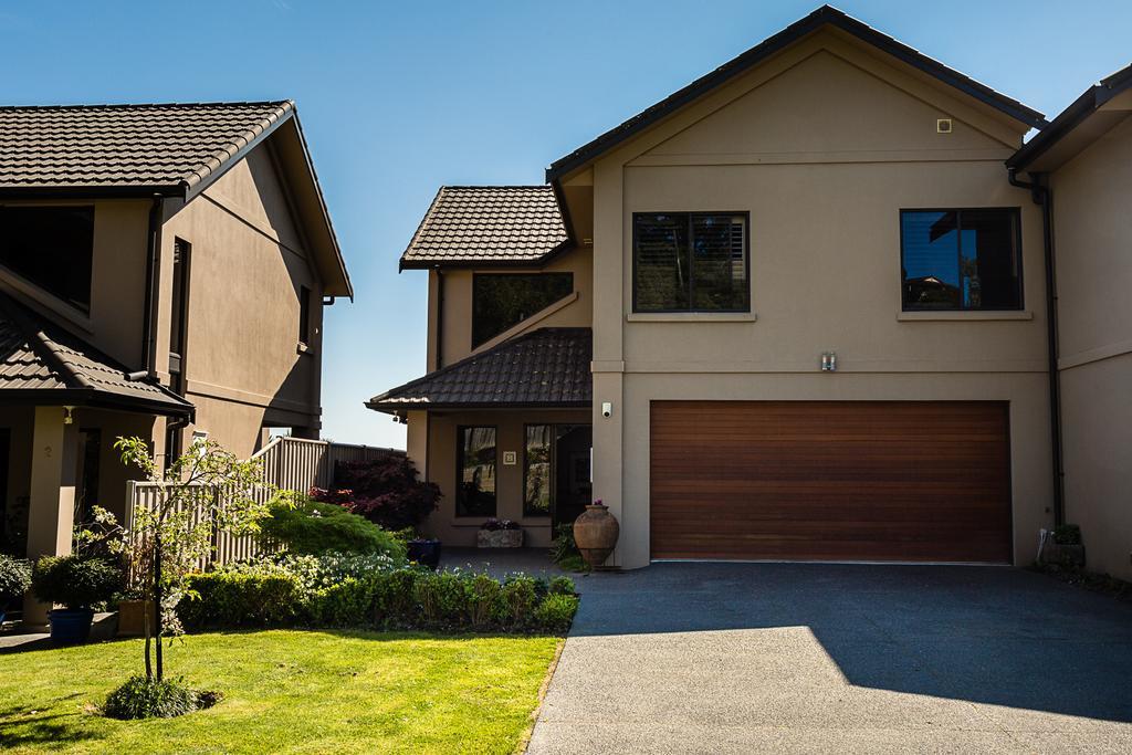 Executive Apartment In Private Complex Havelock North Zewnętrze zdjęcie